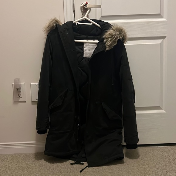 Aritzia down parka in XXS by Community in black - Picture 1 of 10